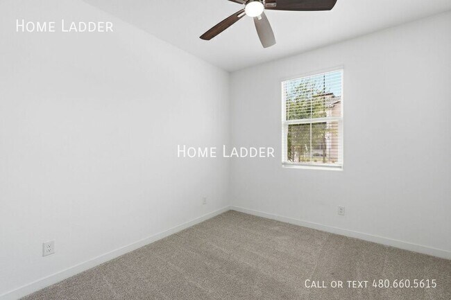 Building Photo - 4064 E Catclaw St