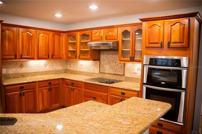Building Photo - 2804 Polson Dr