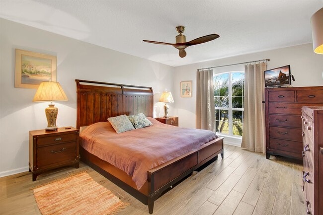 Building Photo - 880 Oak Arbor Cir