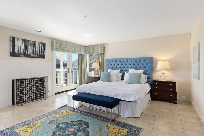 Building Photo - 24448 Alta Vista Dr