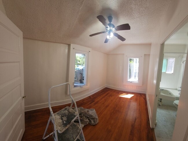 Building Photo - Jeffrey and Foothill Properties