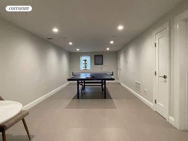 Building Photo - 36 Springwood Way