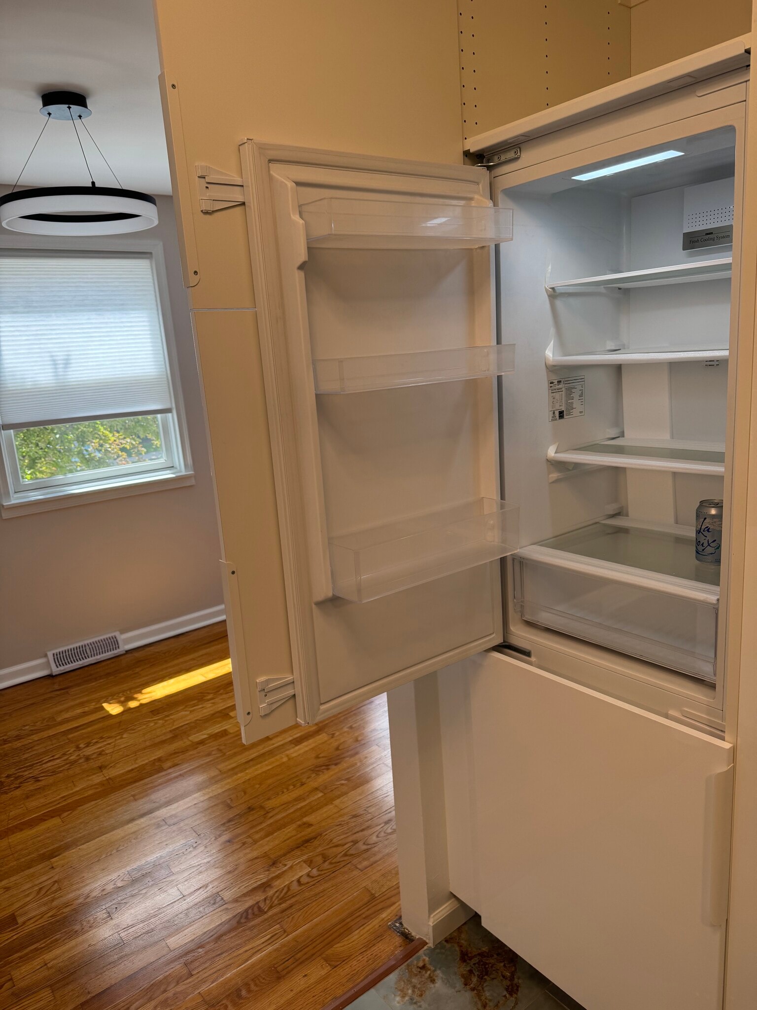 Built-in Fridge - 4412D Falls Bridge Dr