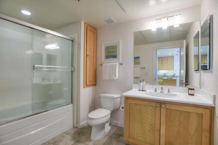 Building Photo - 1488 El Camino Real