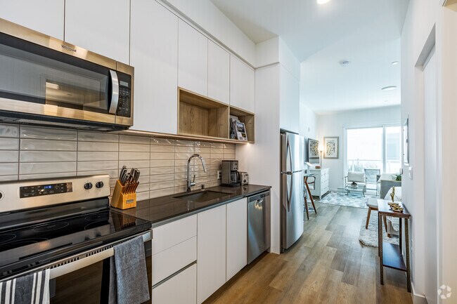 Studio - 500SF - The Dillon II at Silver Lake
