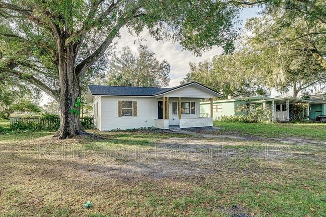 Building Photo - 225 Tuscarora St