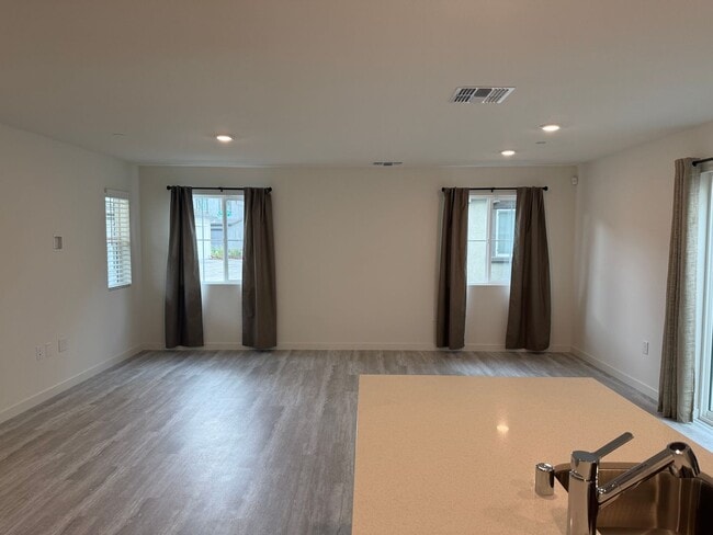 Building Photo - New Home in Gated Community