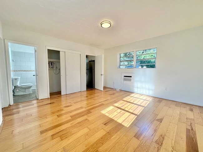 Building Photo - 7655 NW 3rd Ave