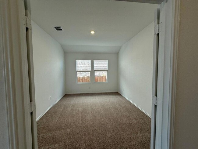 Building Photo - 263 Magalia Ln
