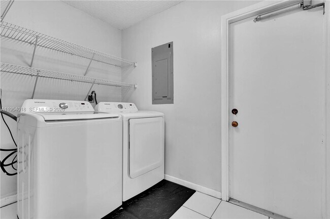 Building Photo - 11668 SW 91st Terrace