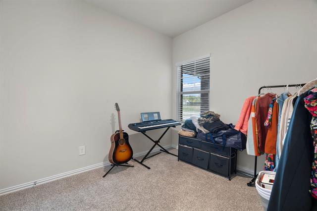 Building Photo - 207 Greenbriar Dr