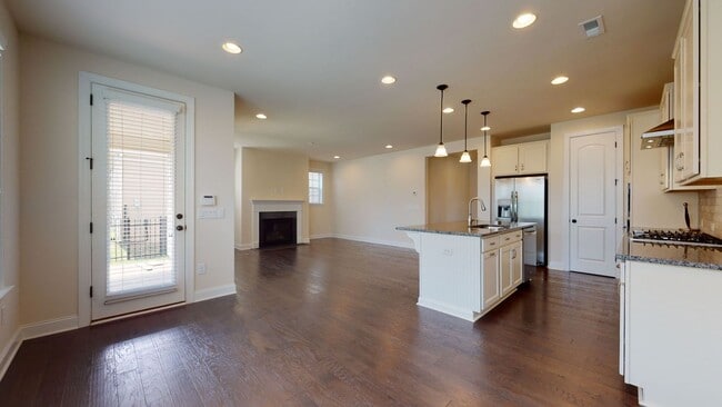 Building Photo - 6429 Raffia Rd