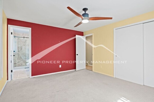 Building Photo - 1363 Ginny Ln