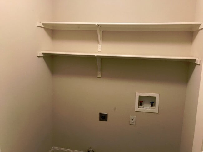 Building Photo - Duplex