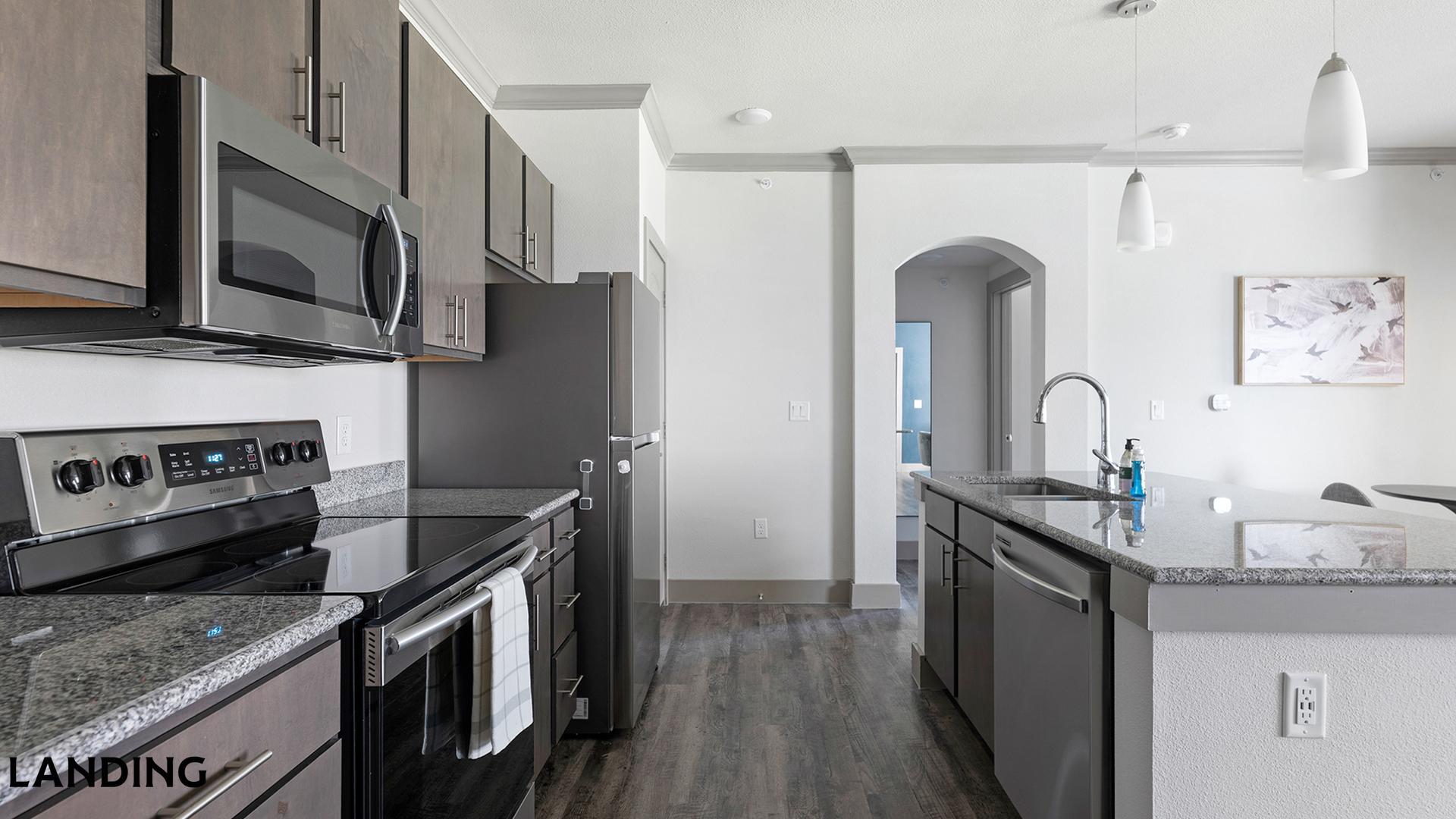 Building Photo - 12500 Shadowglen Trce