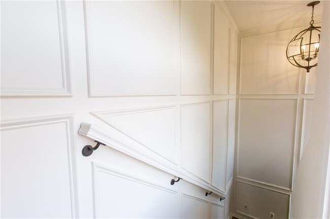 Building Photo - 45 St Claire Ln NE