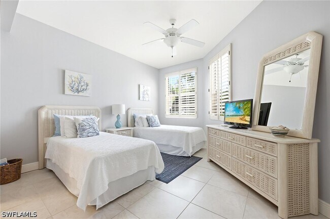 Building Photo - 300 L'Ambiance Cir