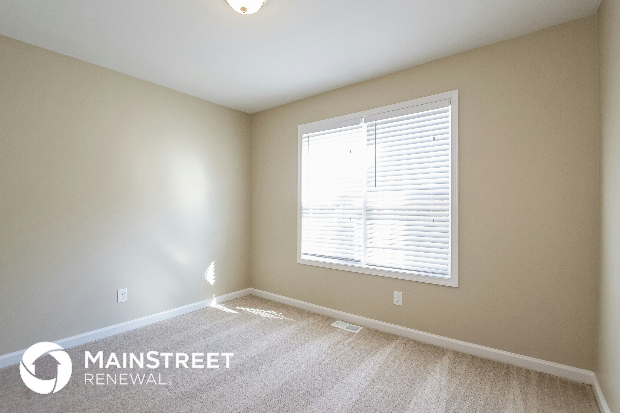 Building Photo - 7884 Mulberry Way