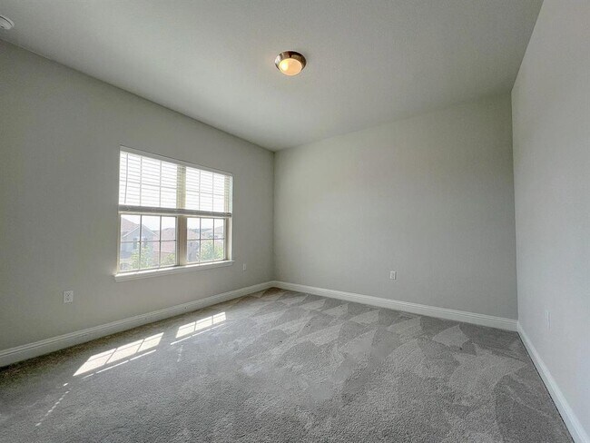Building Photo - 7212 Jument Dr