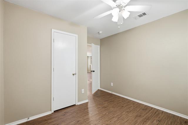 Building Photo - 1434 Mission Hills Ln