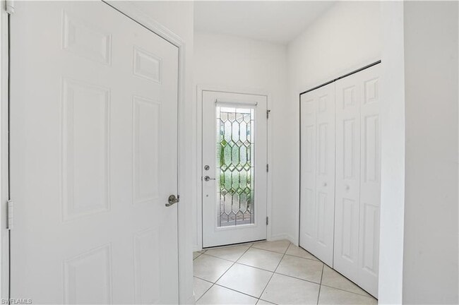 Building Photo - 2870 Blossom Wy