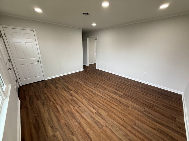 Building Photo - Dublin 3BR / 1BA, Available Now