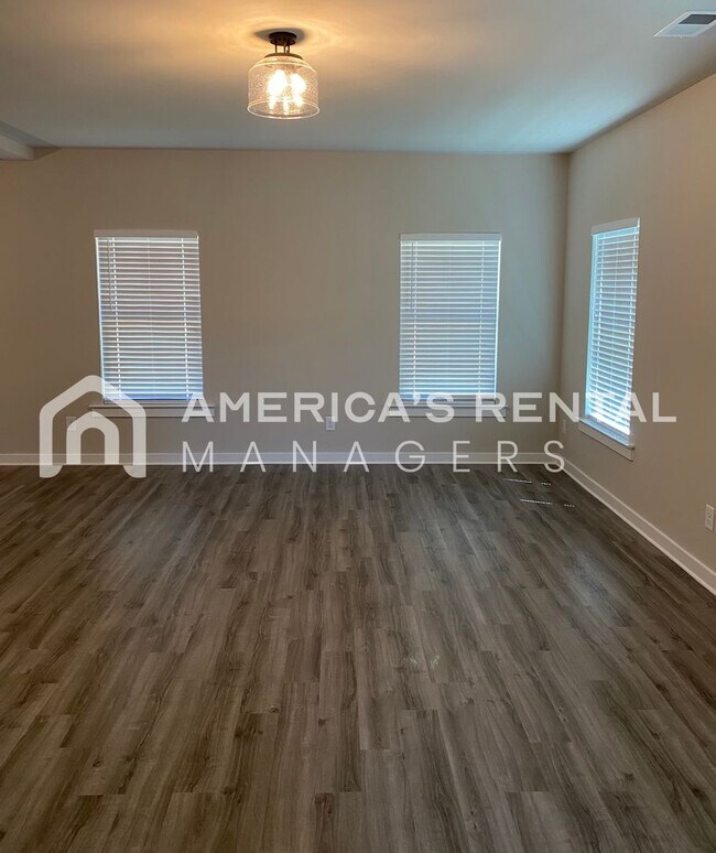 Building Photo - Home for Rent in Jemison, AL... View with ...