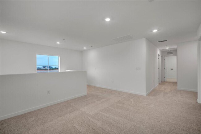 Building Photo - 12658 Rosefinch Wy