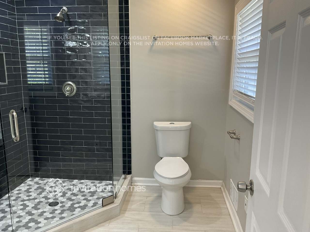 Building Photo - 6335 Caroline Ct