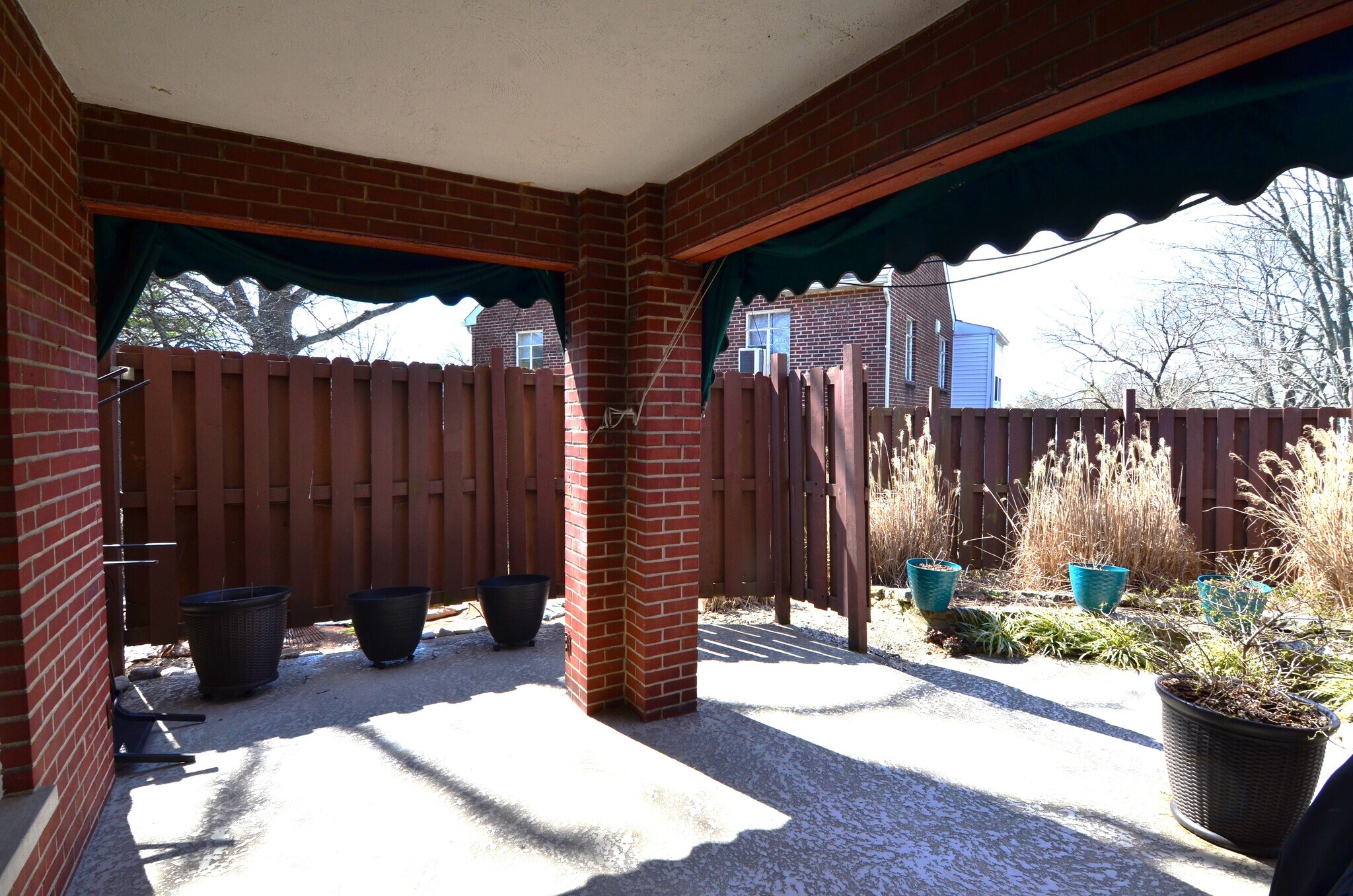 Building Photo - 6955 Ken Arbre Dr