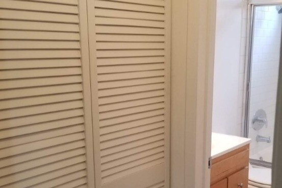 Building Photo - 5302 Comercio Ln