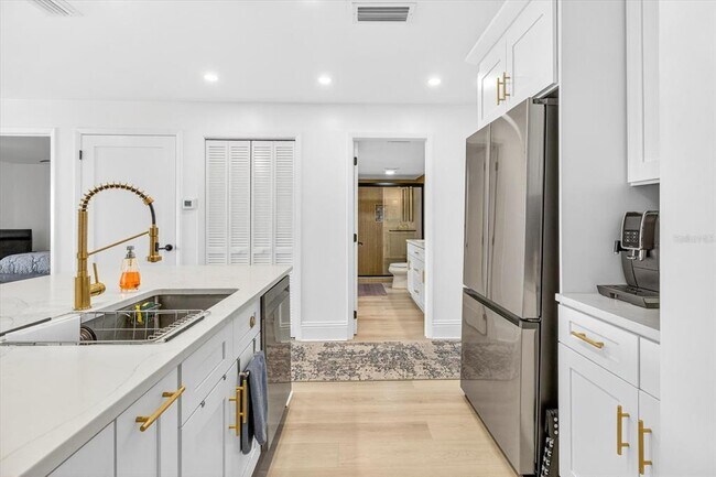 Building Photo - 29254 Bay Hollow Dr