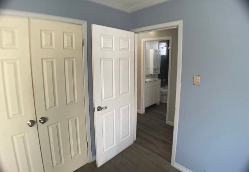 Master bedroom - 1442 Parnell Ave