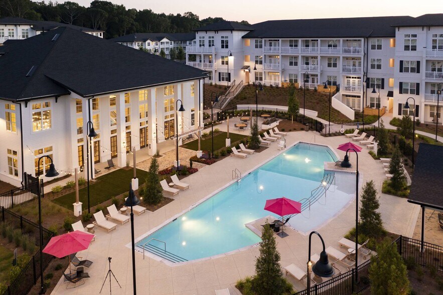 The Quincy - 900 Buice Lake Pky Acworth GA 30102 | Apartment Finder