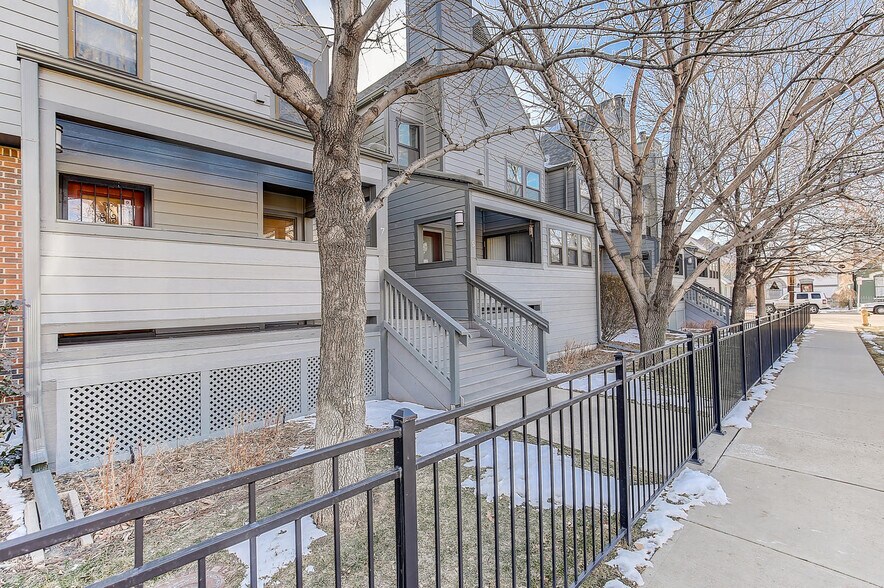 Building Photo - 2 Acoma St