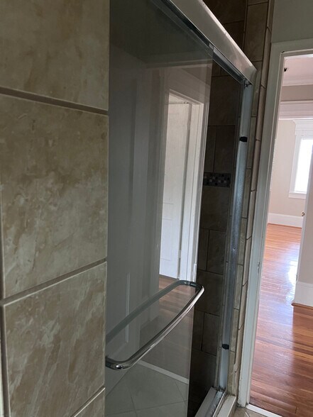 Building Photo - 501 Milledge Rd