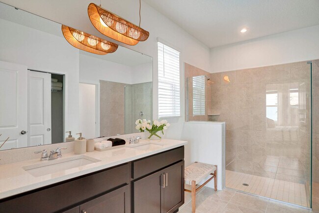 Building Photo - 9194 Seascape Cv