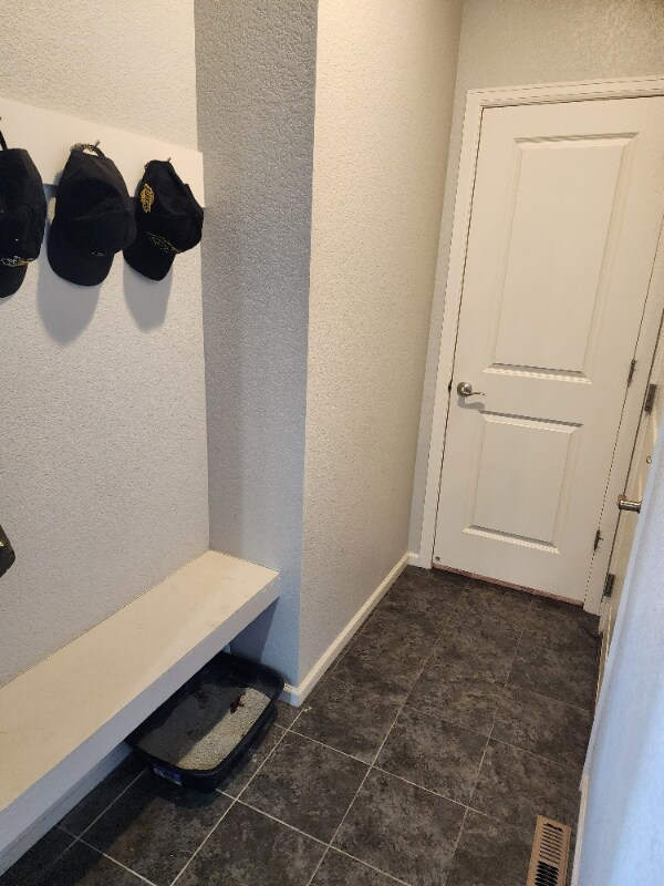 Building Photo - 60 Katsura Cir