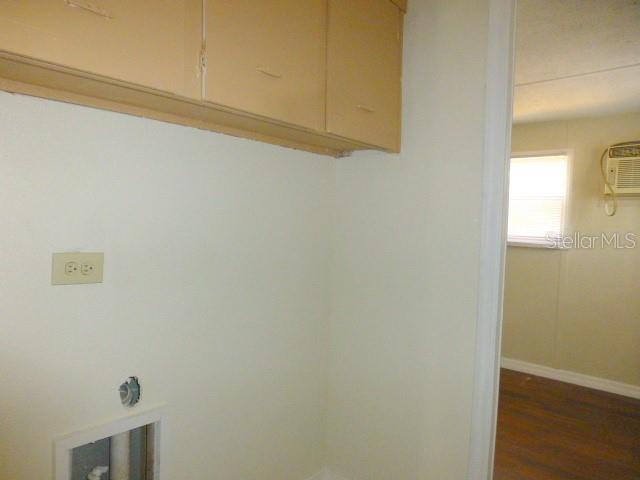 Building Photo - 4920 E Hunts Ct