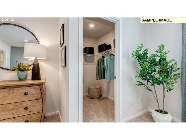 Building Photo - 10440 NE 120th Ave