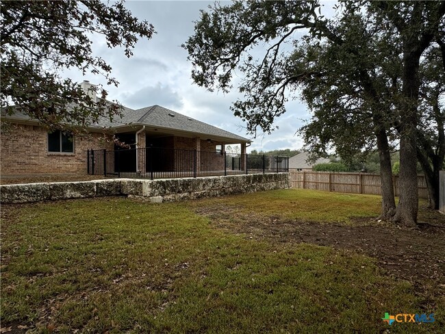 Building Photo - 3218 Wildcatter Dr