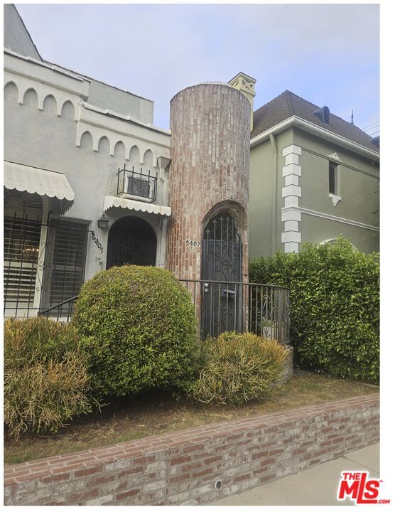 Building Photo - 6407 Orange St