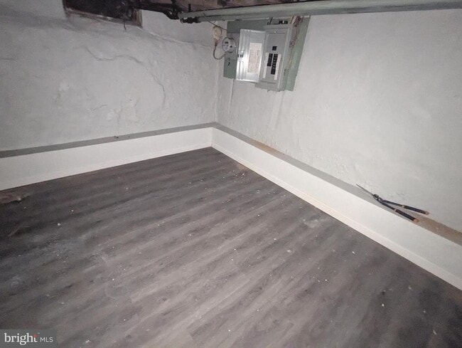 Building Photo - 657 N 37th St