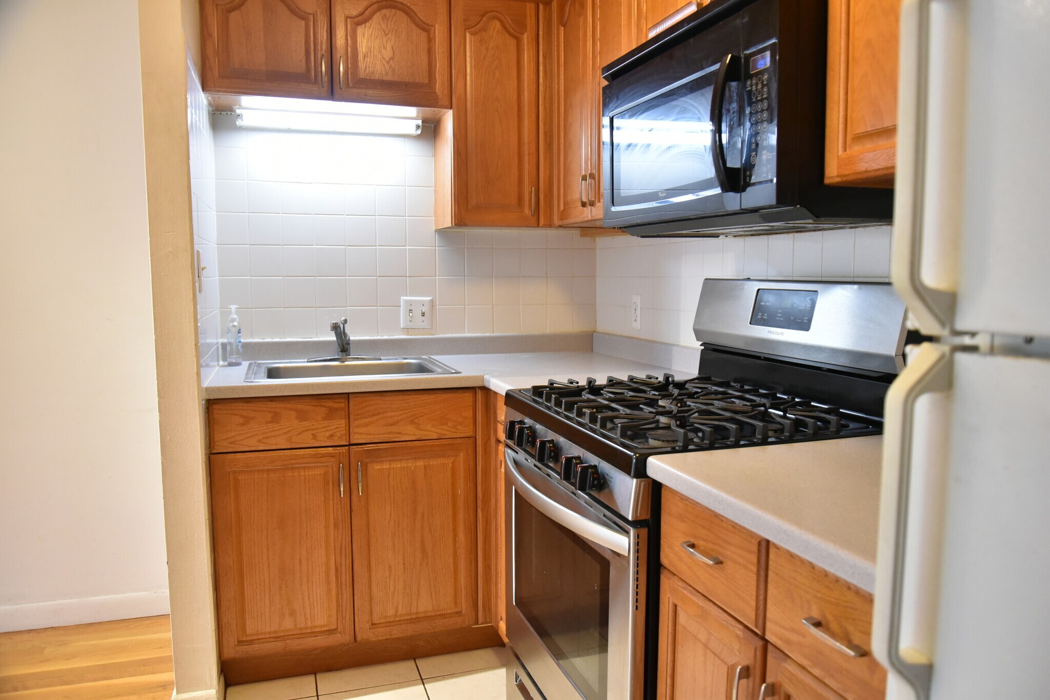 kitchen - 9 Ryder St