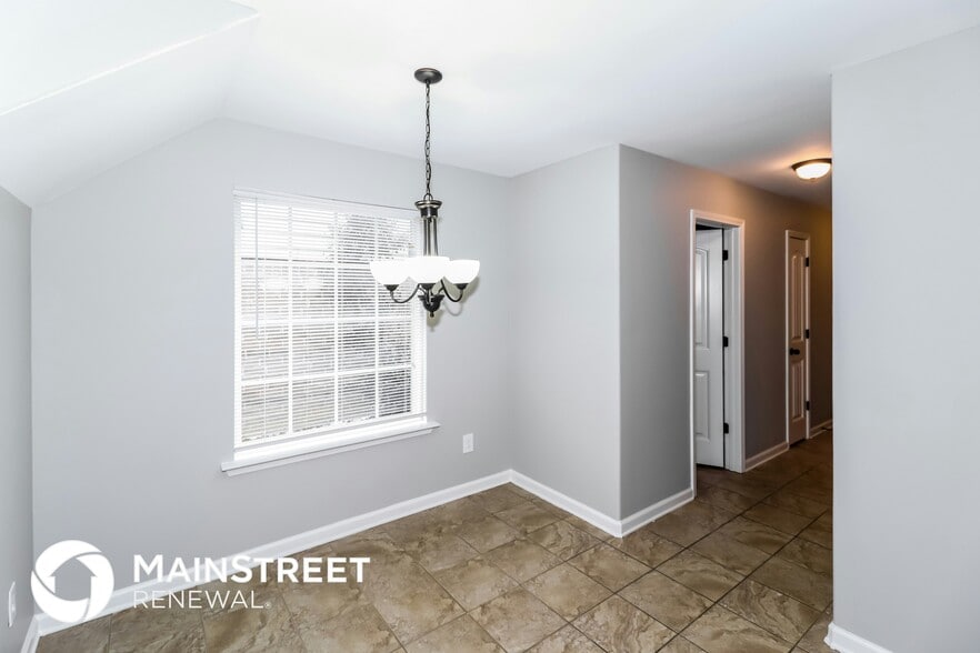 Building Photo - 10208 Sterling Ridge Dr