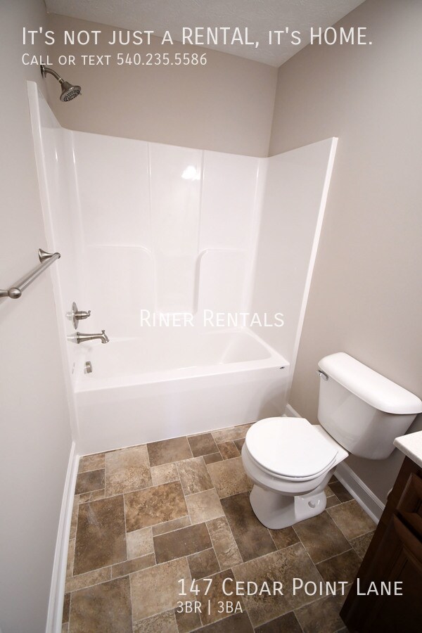 Building Photo - 147 Cedar Point Ln