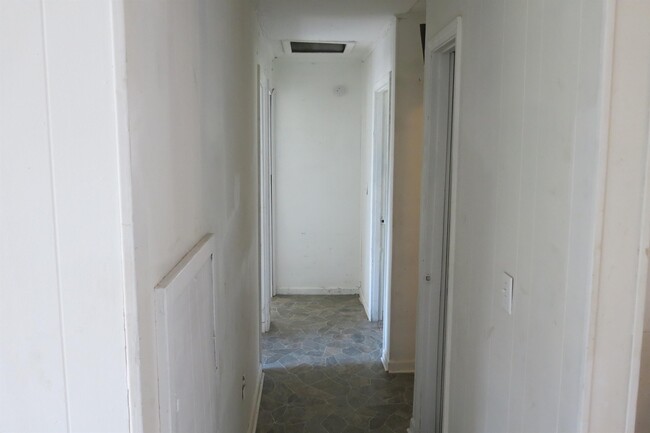 Building Photo - 216 Bonita Ln