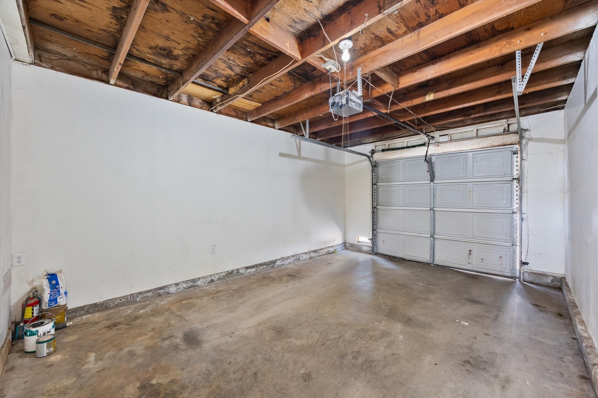 Building Photo - 4700 Nordic Dr