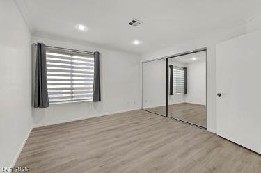 Building Photo - 350 S Durango Dr