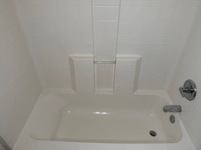 Building Photo - 2712 E Denim Trail